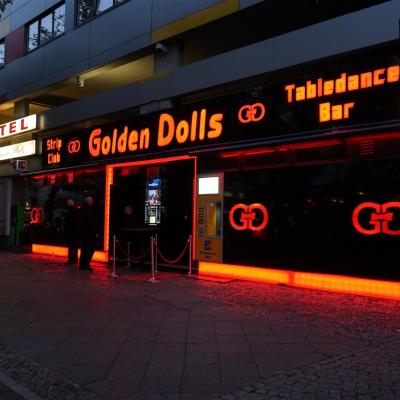 Golden Dolls Gentleman Club - Außenansicht