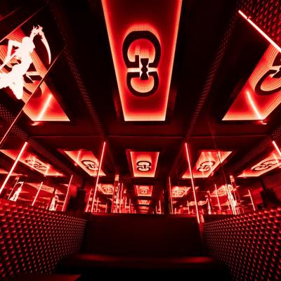 Golden Dolls Stripclub - Private Dance Raum 1